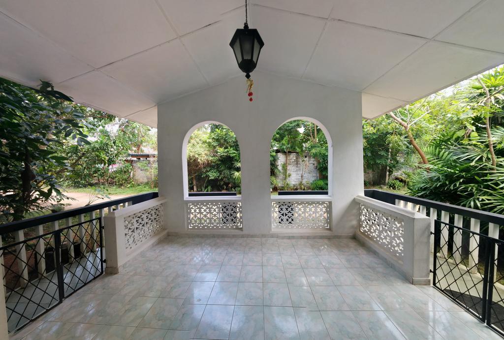 Wellington Villa Hikkaduwa Exterior photo